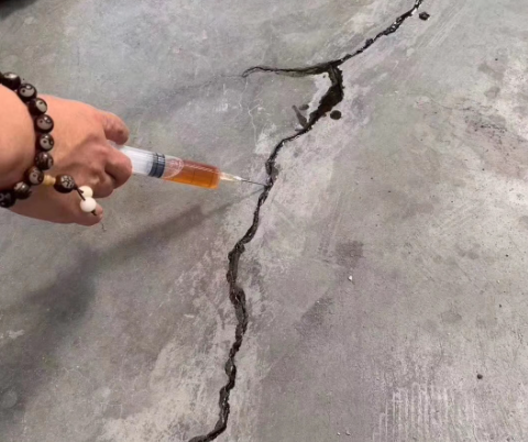 休宁混凝土裂缝修补技术详解​